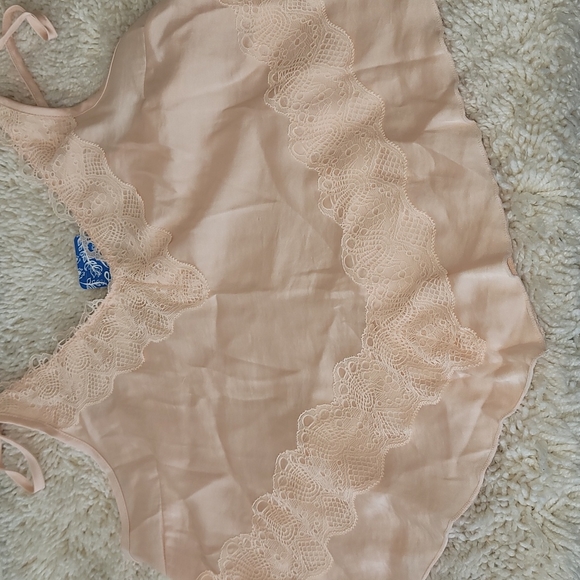 Free People Barely Peach Camisole - Picture 3 of 16